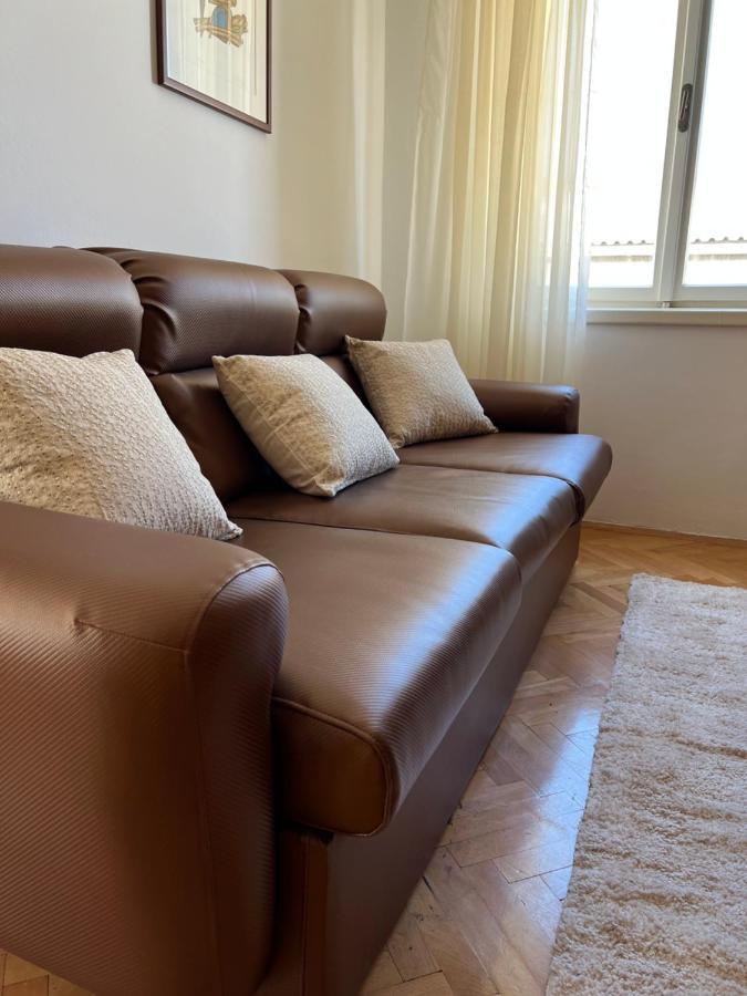 Apartment Ana, Free Garage Parking Шибеник Экстерьер фото