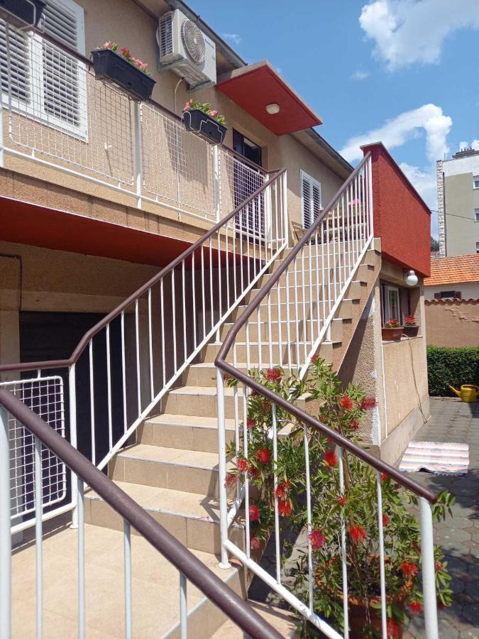 Apartment Ana, Free Garage Parking Шибеник Экстерьер фото